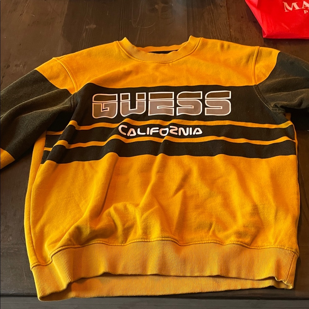 Guess Men's Yellow and Black Crewneck Sweater